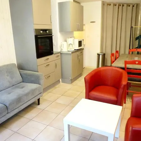 Appartement Neouvielle - Duplex Dans Le Centre De Mae-8574 *
